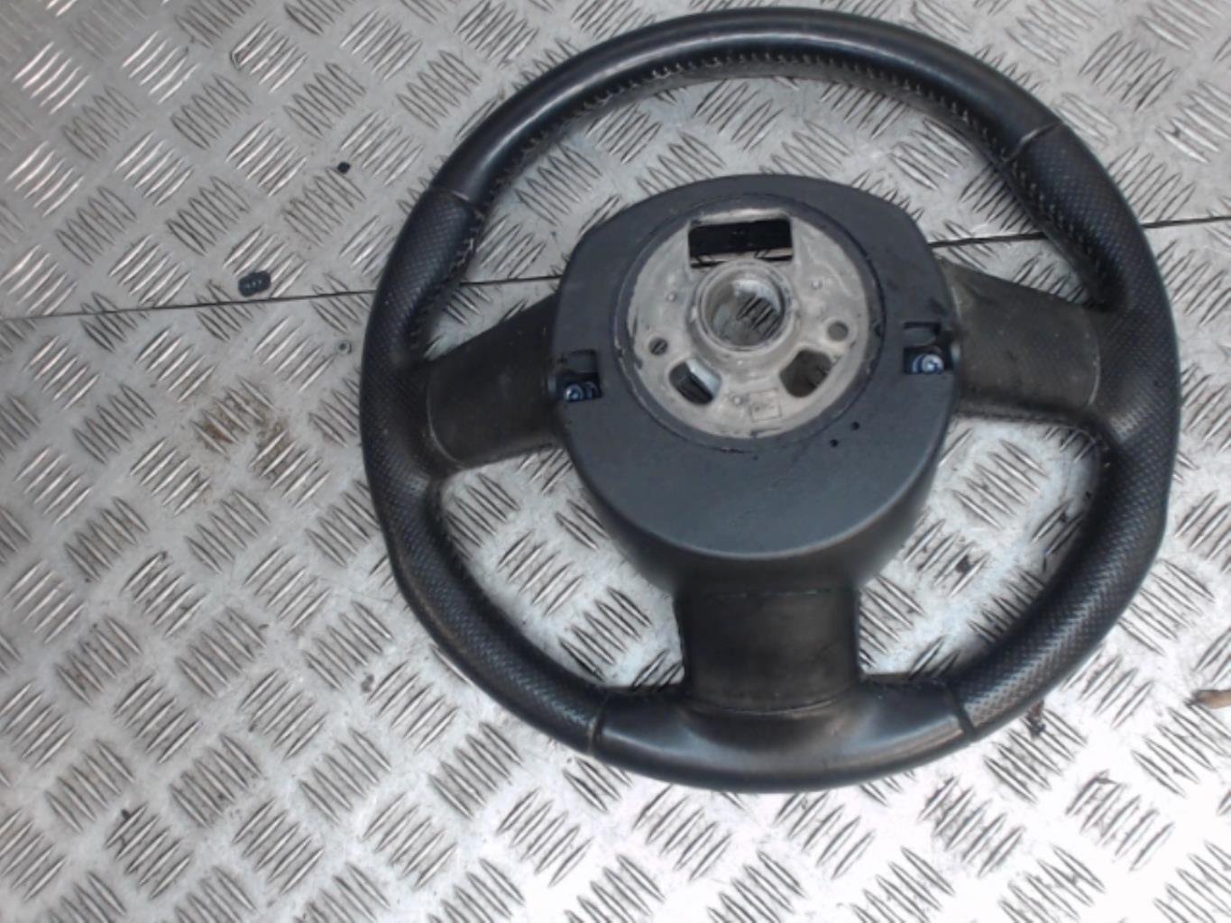 Volant AUDI Q5 1 PHASE 1 Diesel - 1