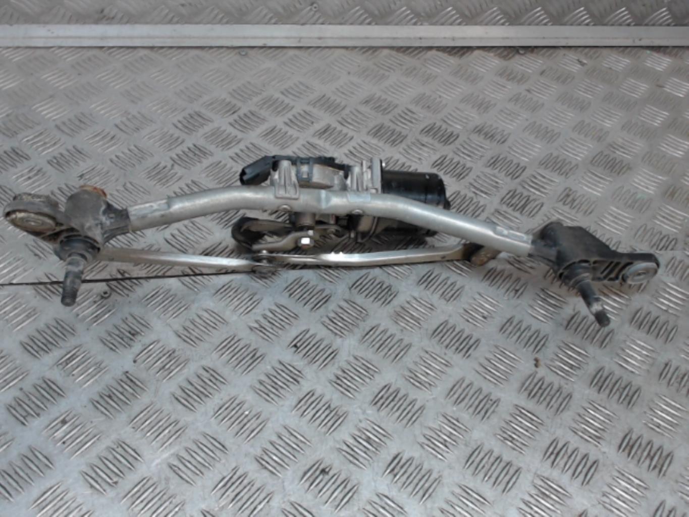 Motore tergicristallo anteriore PEUGEOT 3008 1 PHASE 1 Diésel - 1