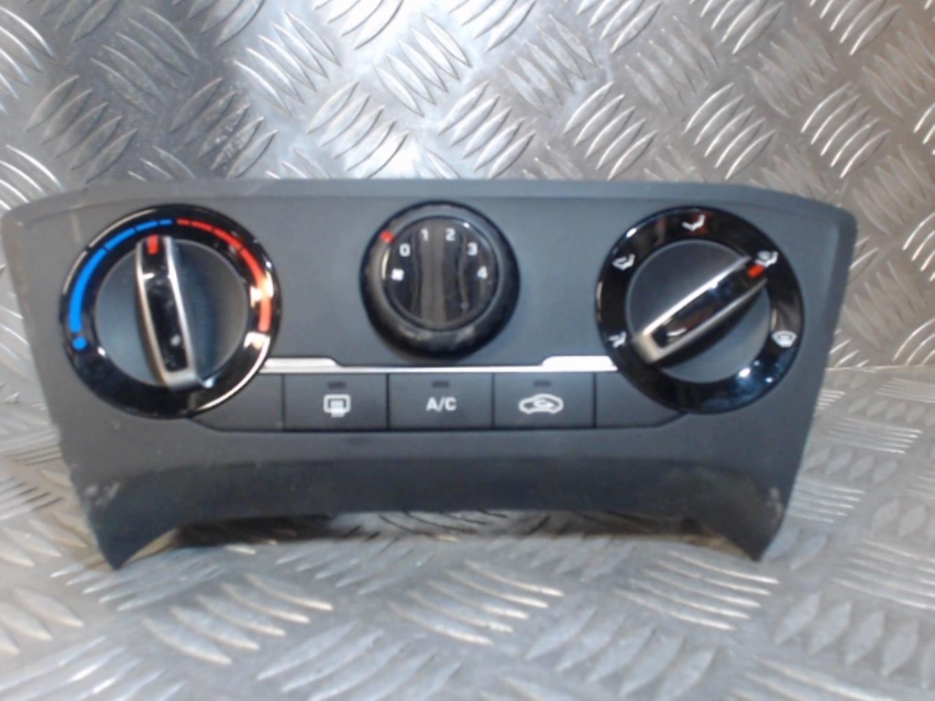 Commande chauffage HYUNDAI I 20 2 PHASE 2  - 1