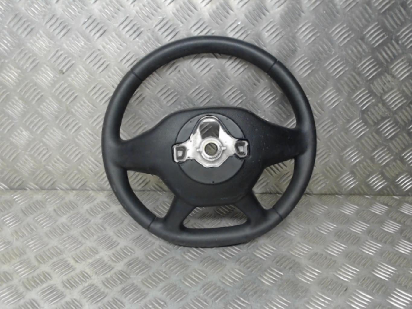 Volant DACIA SANDERO 2 PHASE 2 Essence - 1