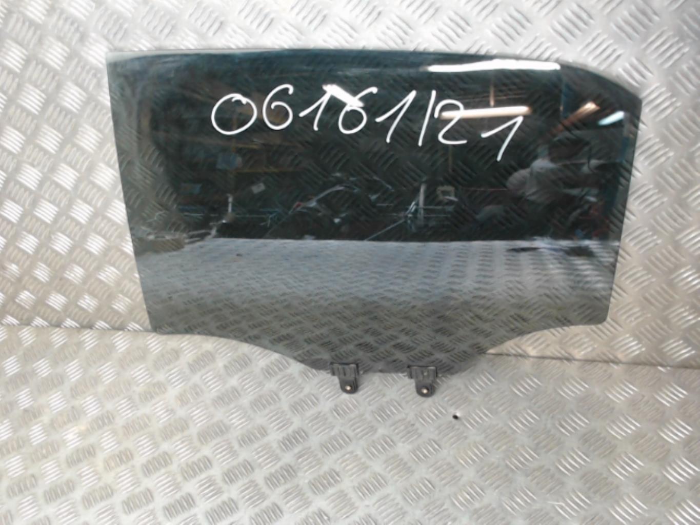 Vetro posteriore sinistro HYUNDAI I 20 2 PHASE 2  - 1