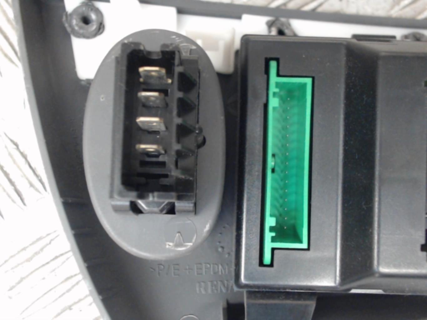 Commande chauffage RENAULT SCENIC 1 PHASE 2 Essence - 1
