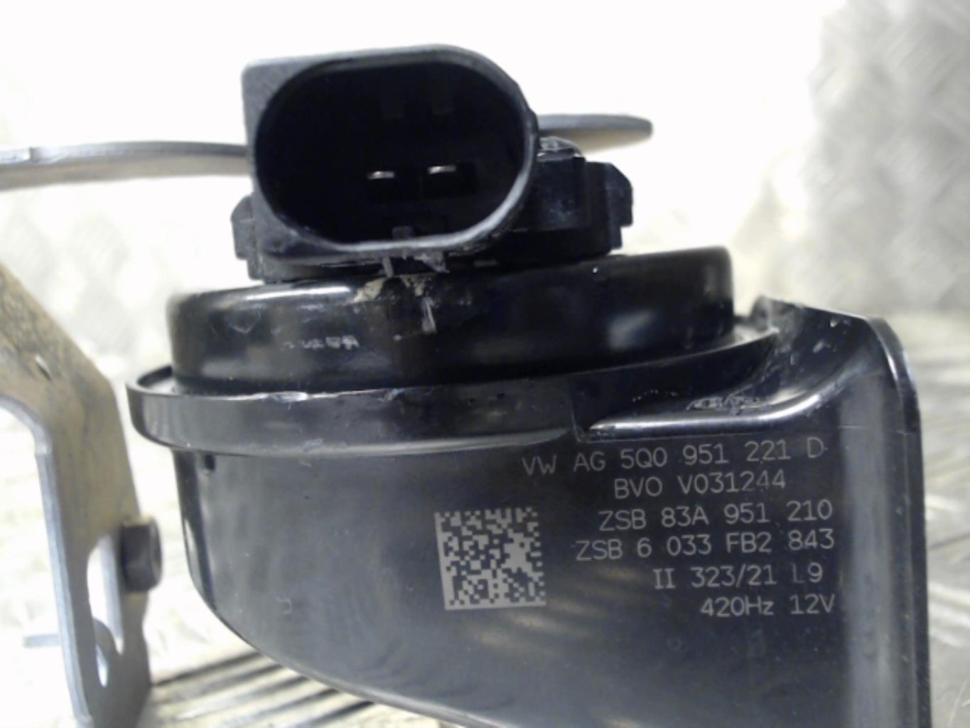 Tromba/Clacson AUDI Q3 2  - 1