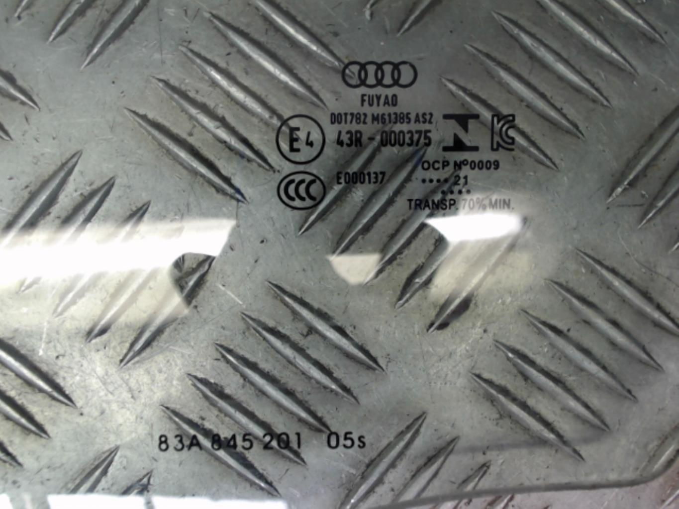 Vetro anteriore sinistro AUDI Q3 2  - 1