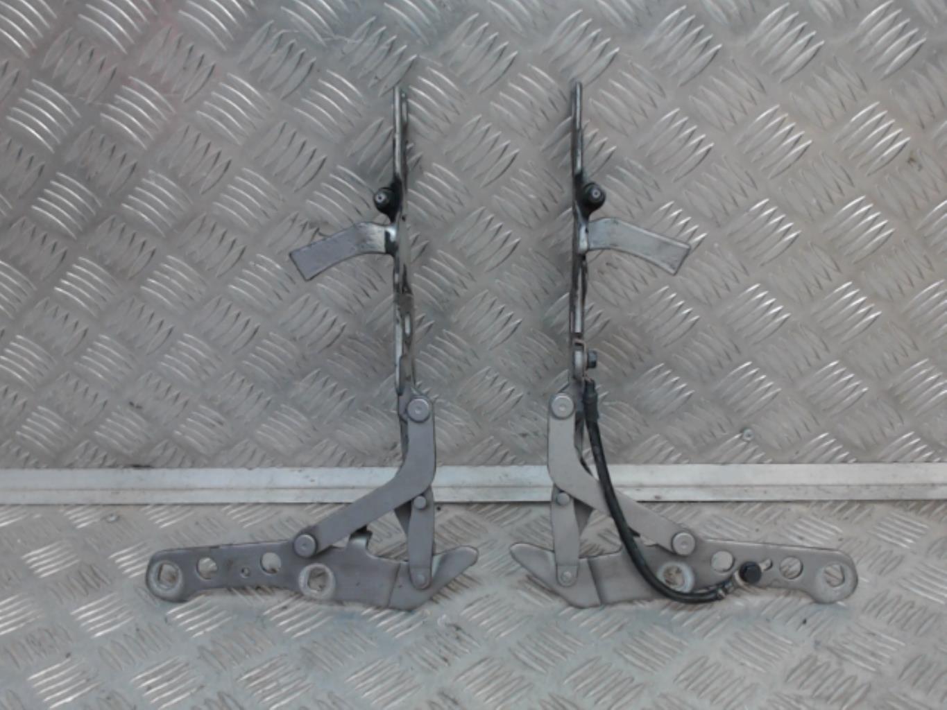 Charniere de capot BMW X3 E83 PHASE 2 Diesel - 1