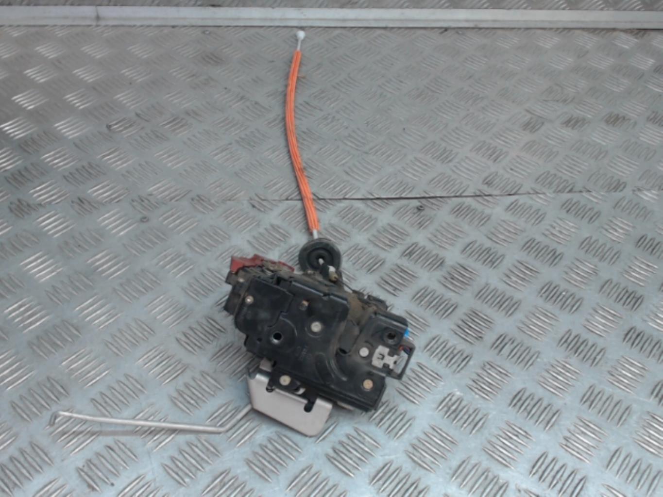 Chiusura centralizzata anteriore sinistra AUDI A3 2 PHASE 1 Diésel - 1