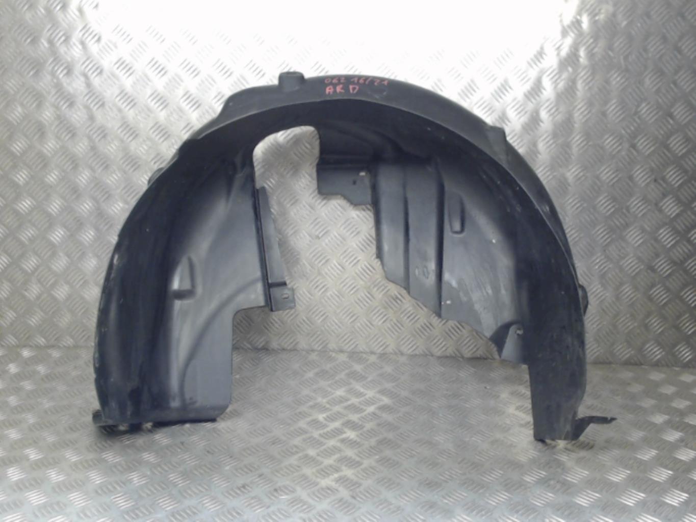 Pare boue arriere droit AUDI A1 2 SPORTBACK Essence - 1