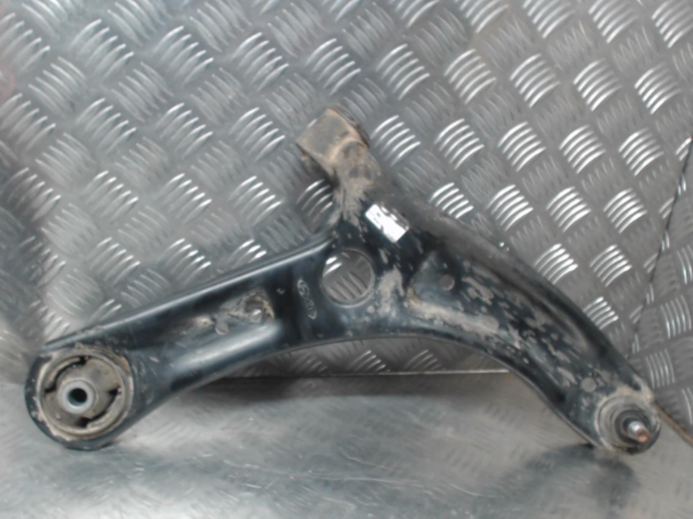Triangolo anteriore destro HYUNDAI I 20 2 PHASE 2  - 1