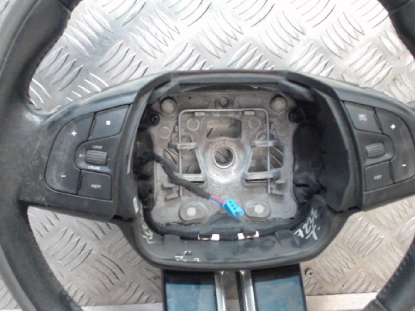 Volant CITROEN C4 CACTUS Diesel - 1