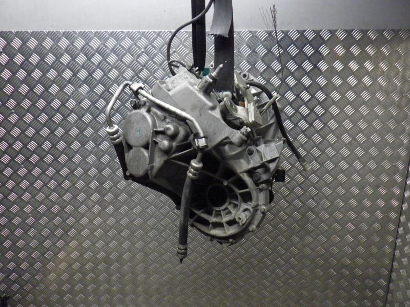 Boite de vitesses DACIA DUSTER 1 PHASE 1 Diesel - 1