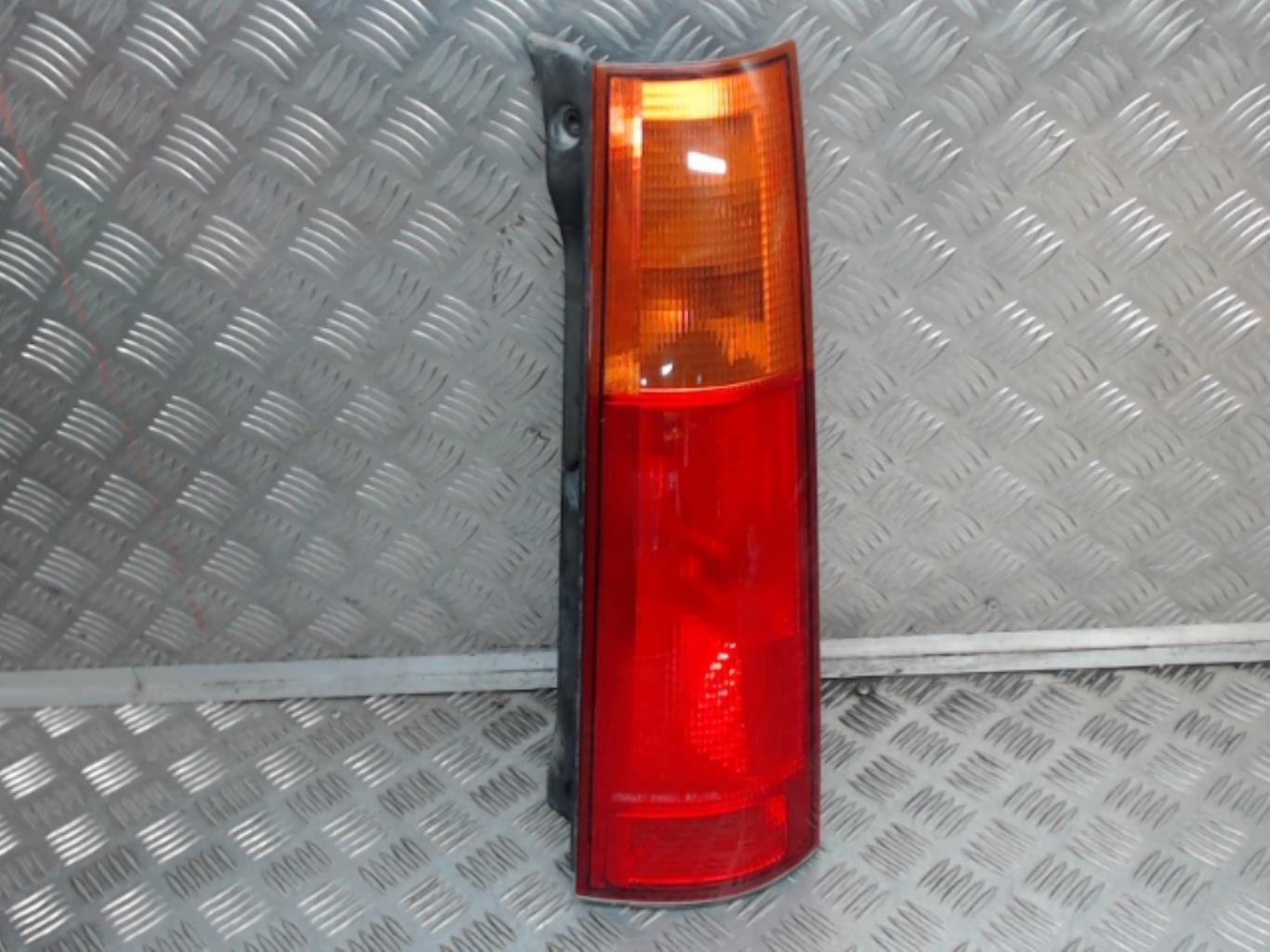 Fanale posteriore principale destro (luci) HONDA CR-V 1  - 1