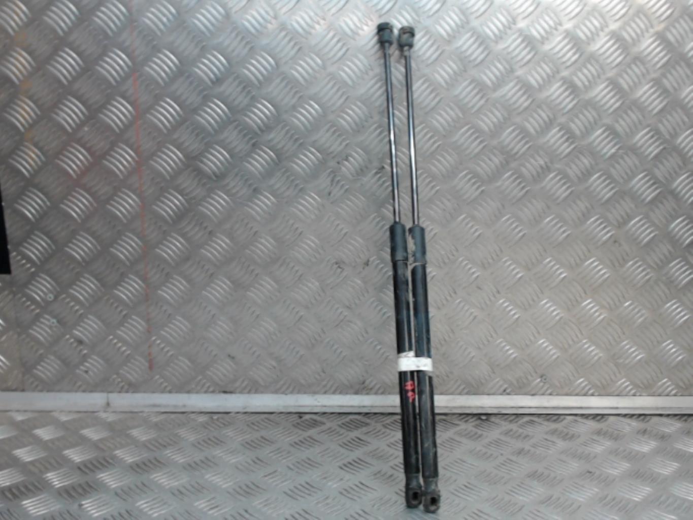 Verin de coffre AUDI A3 3 SPORTBACK PHASE 2 Essence - 1