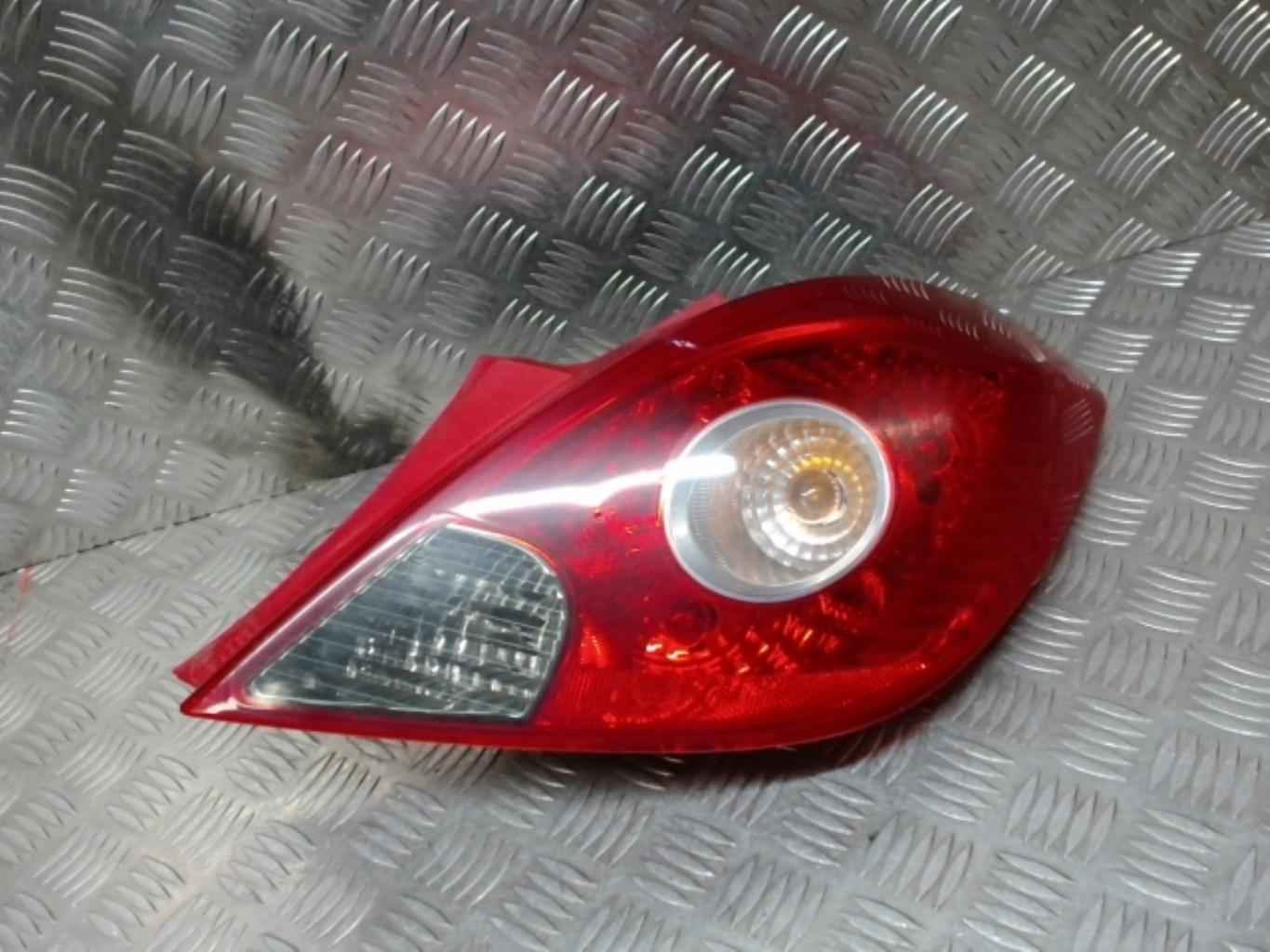 Fanale posteriore principale destro (luci) OPEL CORSA D PHASE 1 Diésel - 1