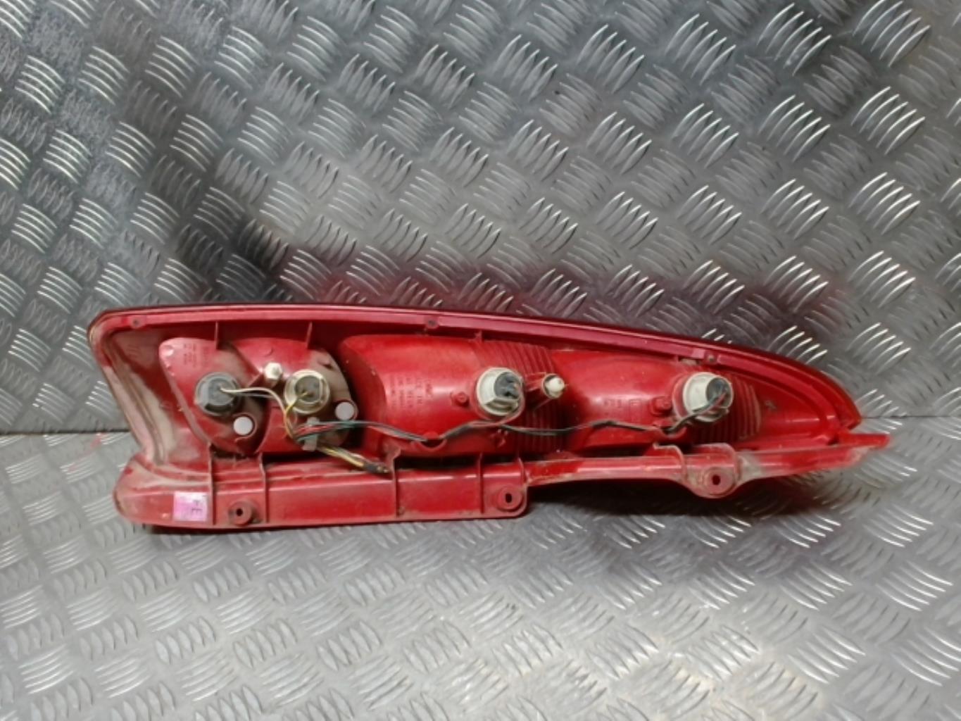 Fanale posteriore principale destro (luci) CHEVROLET REZZO Gasolina - 1