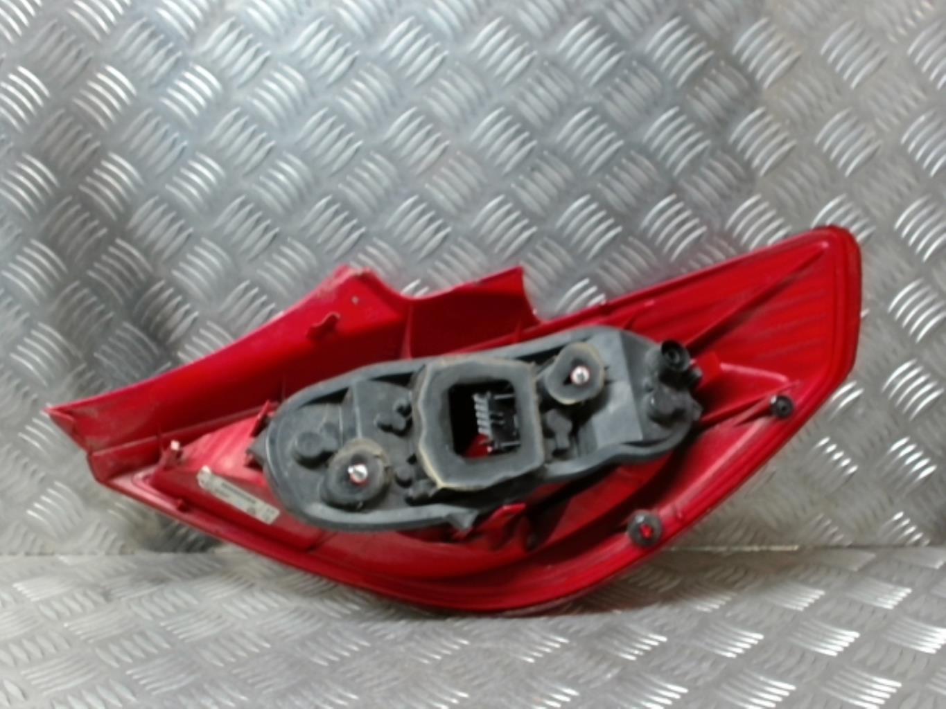 Fanale posteriore principale sinistro (luci) OPEL CORSA D PHASE 1 Diésel - 1