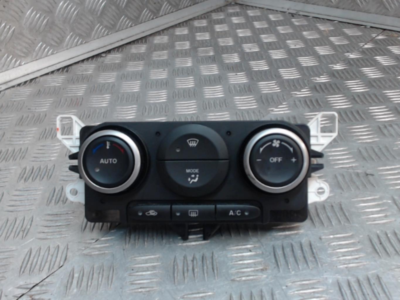 Commande chauffage MAZDA CX7 PHASE 1  - 1