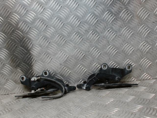 Charniere de capot BMW SERIE 1 E81 Diesel - 1