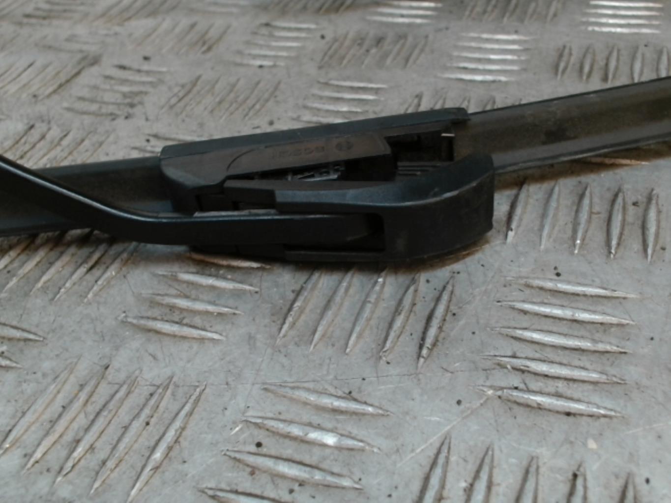Braccio tergicristallo anteriore CITROEN C3 PLURIEL PHASE 2 CABRIOLET Diésel - 1