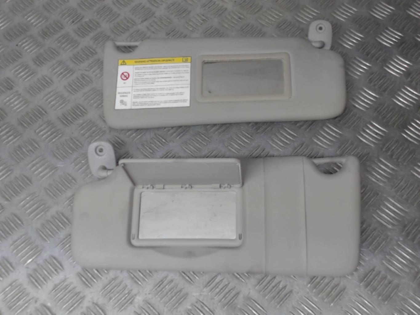 Pare soleil RENAULT TWINGO 2 PHASE 2 Essence - 1