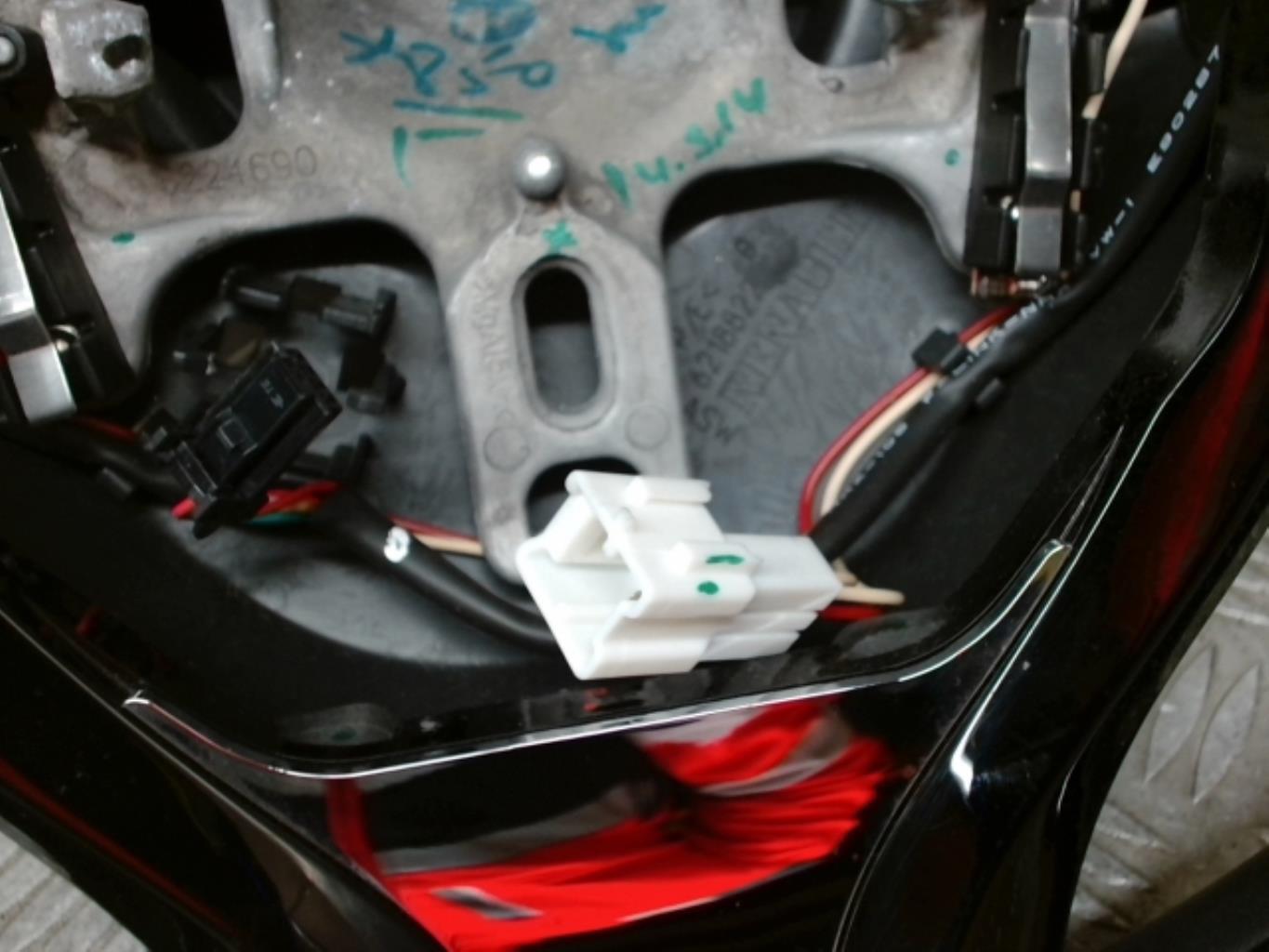 Volant RENAULT CAPTUR 1 PHASE 1 Essence - 1