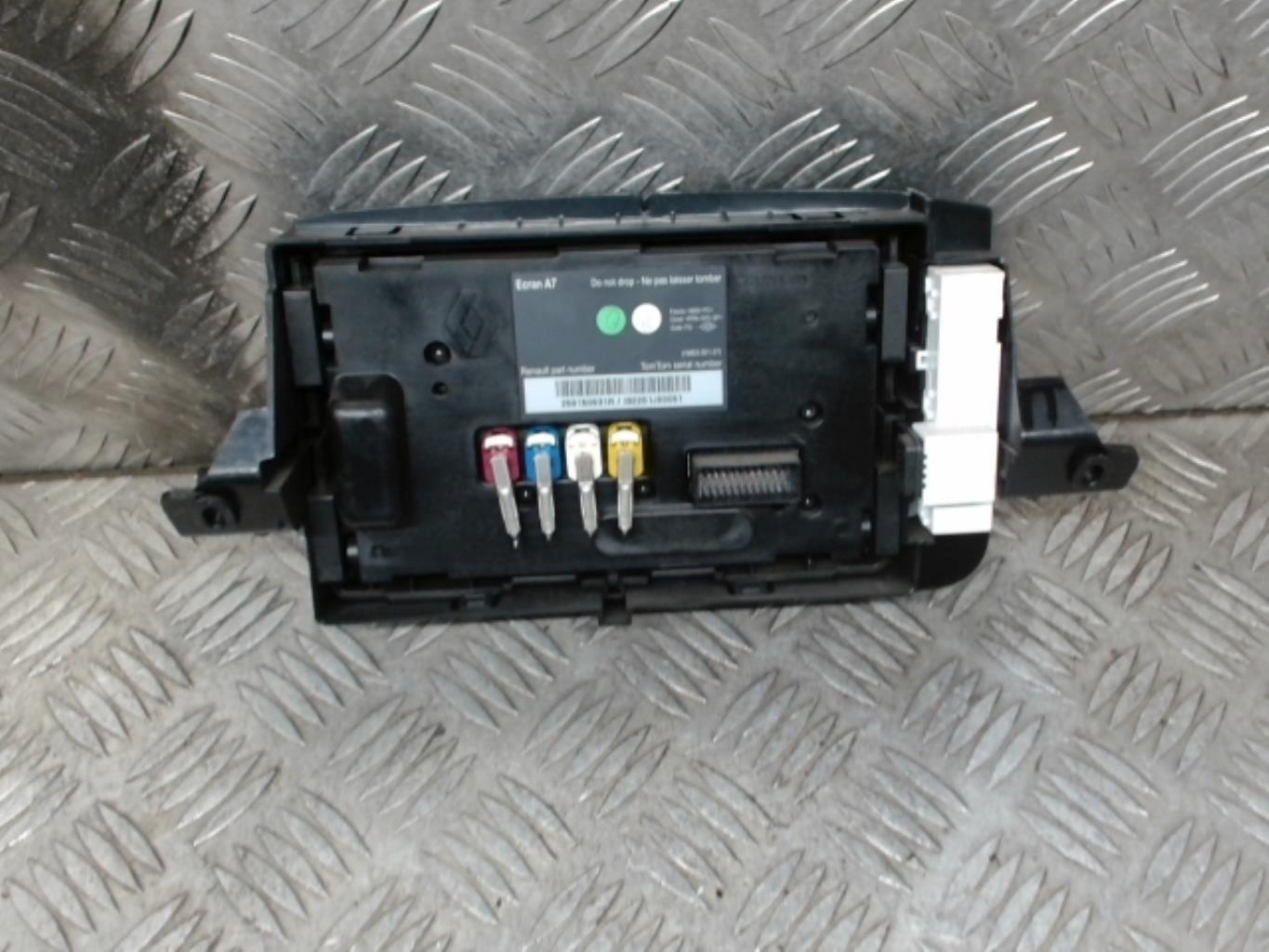 Ecran GPS RENAULT MEGANE 3 PHASE 1  - 1