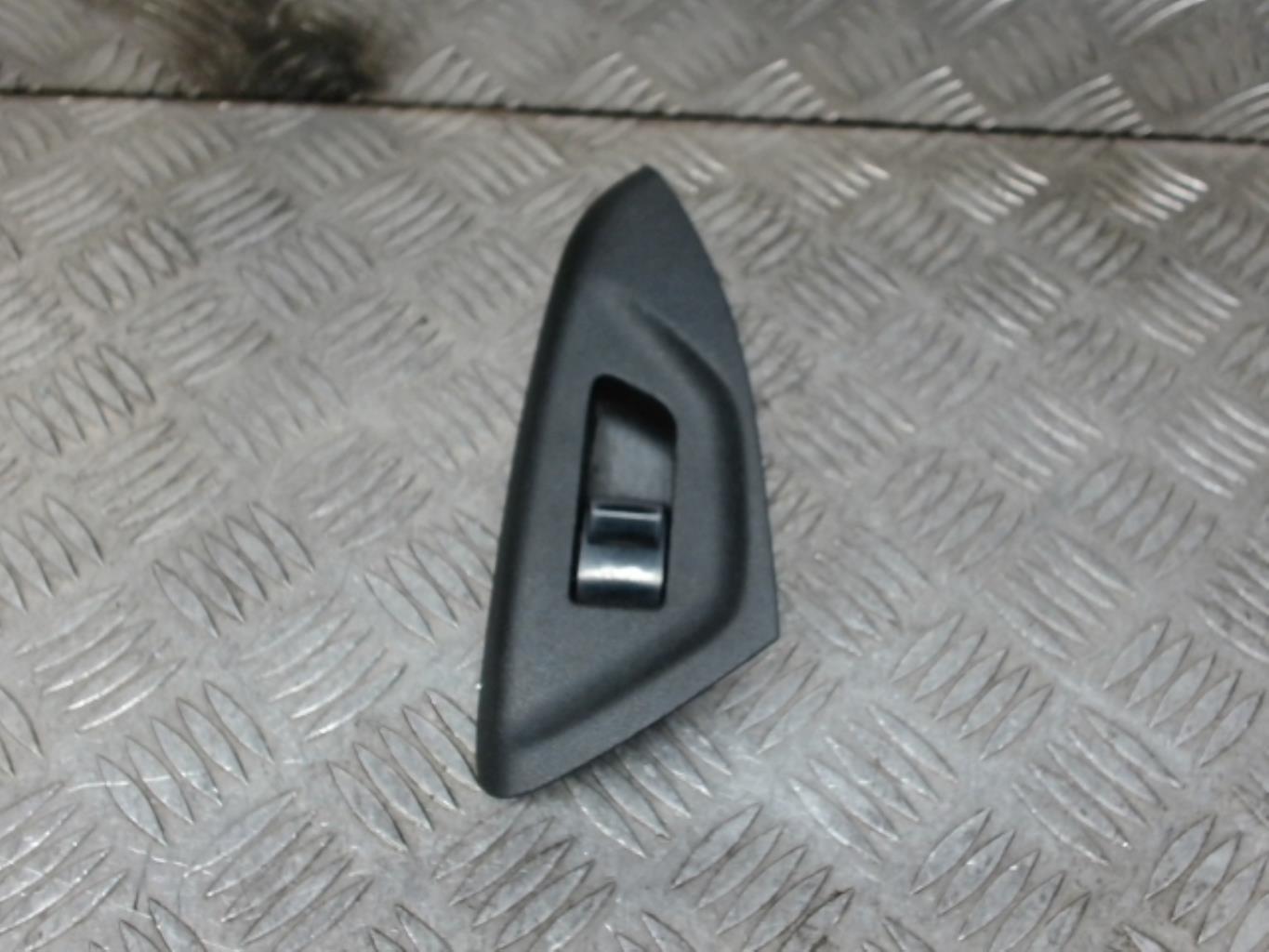Interruttore lavacristalli anteriore destro PEUGEOT 108 Gasolina - 1