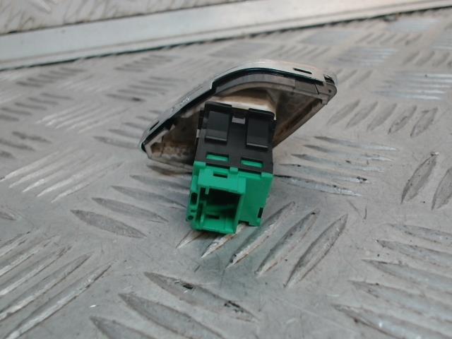 Bouton/Interrupteur CITROEN DS3 PHASE 1 Diesel - 1