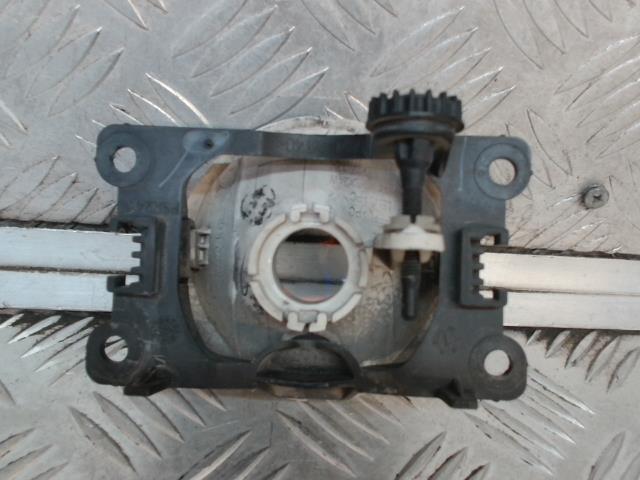 Fendinebbia sinistro (luce) VOLKSWAGEN GOLF PLUS PHASE 1 Diésel - 1