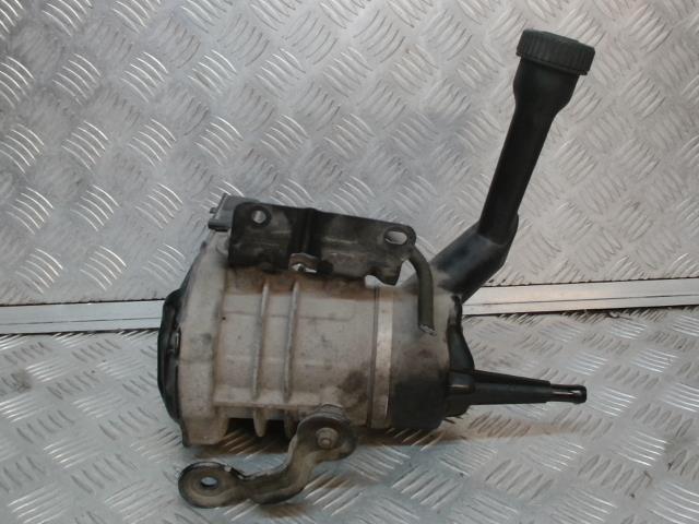 Pompe de direction CITROEN C4 PICASSO 1 Diesel - 1