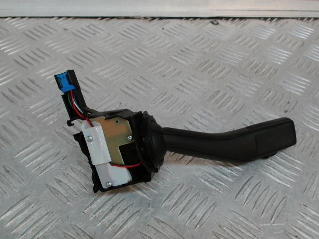 Commodo d'essuie glaces VOLKSWAGEN GOLF 6 Essence - 1