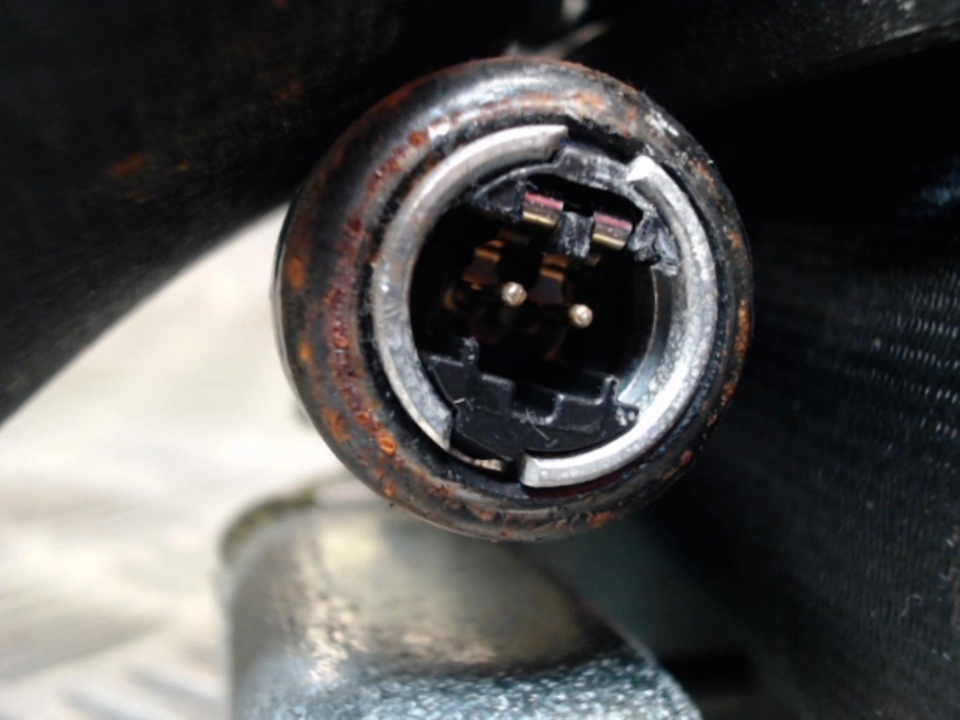 Cintura di sicurezza anteriore destra RENAULT SCENIC 3 PHASE 1 Diésel - 1