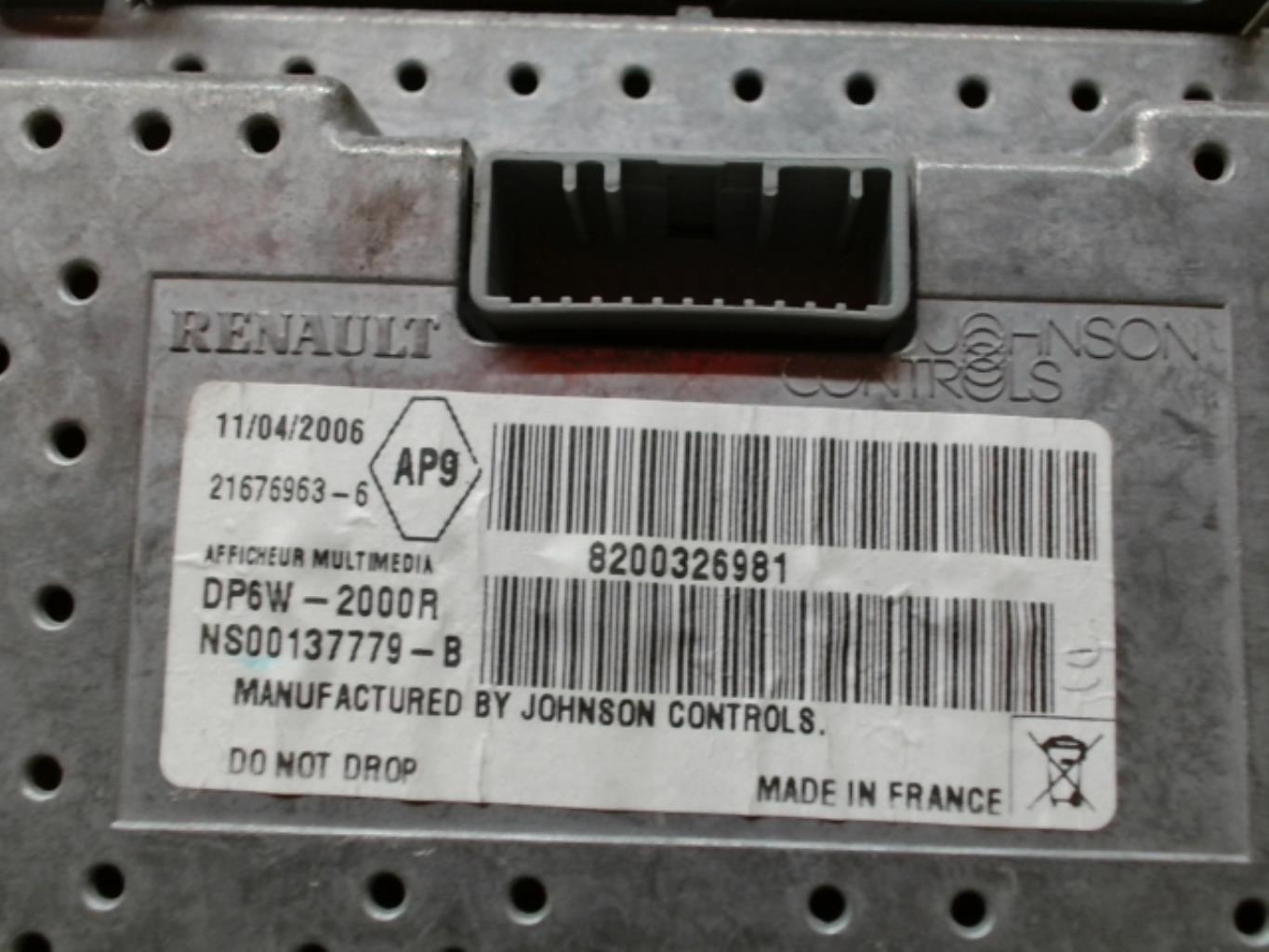 Ecran GPS RENAULT LAGUNA 2 PHASE 2 BREAK  - 1
