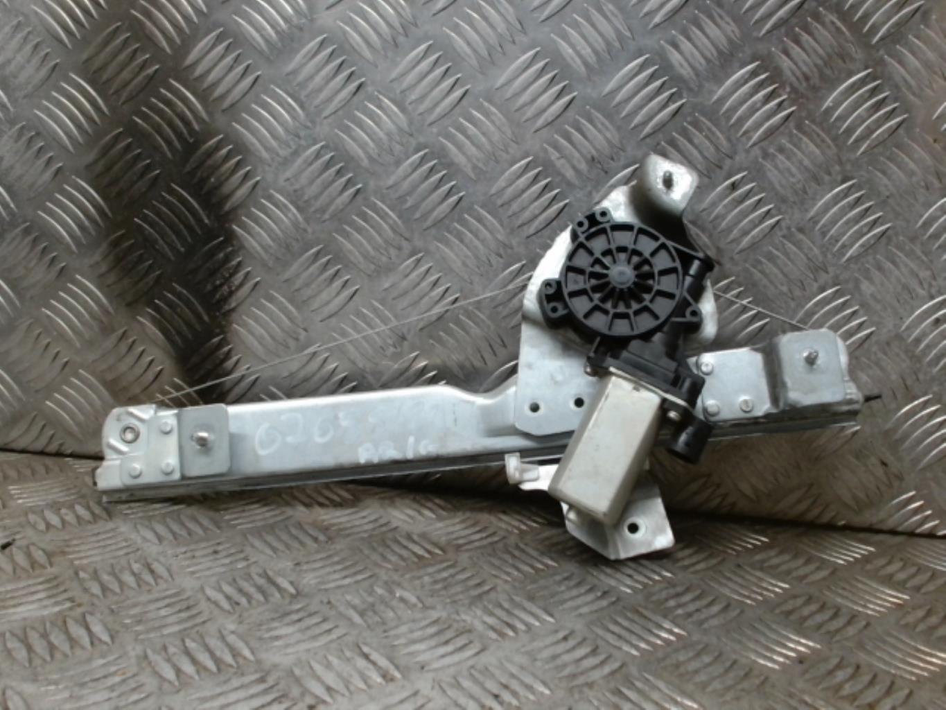Alzacristalli elettrico posteriore sinistro DACIA DUSTER 1 PHASE 1  - 1