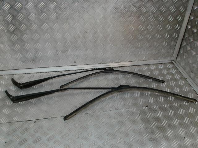 Braccio tergicristallo anteriore PEUGEOT 5008 1 PHASE 1 Diésel - 1