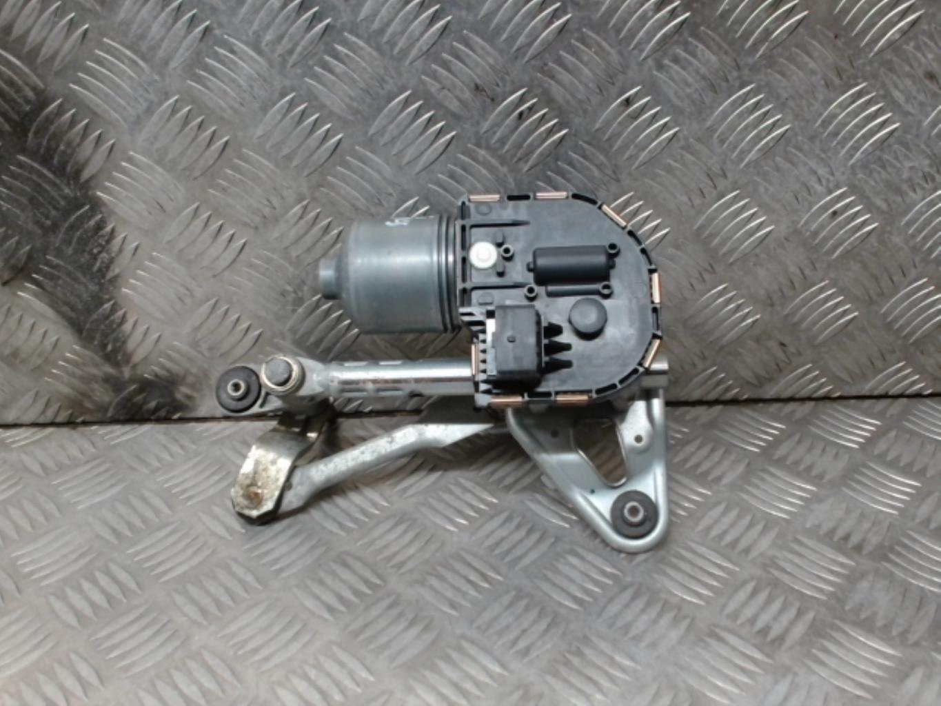Motore tergicristallo anteriore sinistro PEUGEOT 5008 1 PHASE 1 Diésel - 1
