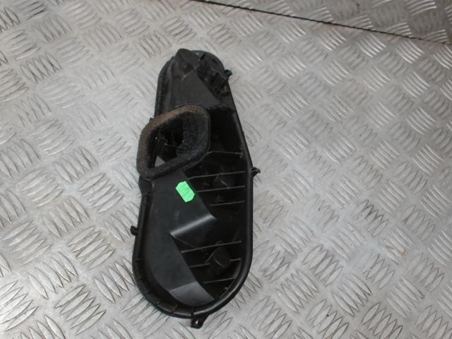 Base portalampade fanale posteriore sinistro PEUGEOT 107 PHASE 2 Gasolina - 1