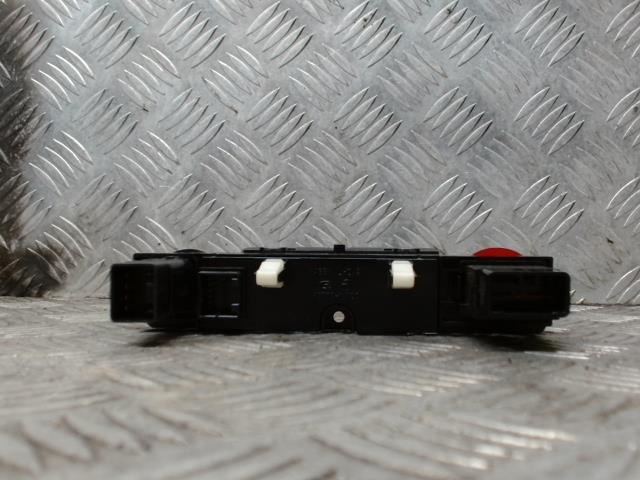 Bouton de warning HYUNDAI I 20 1 PHASE 1 Diesel - 1