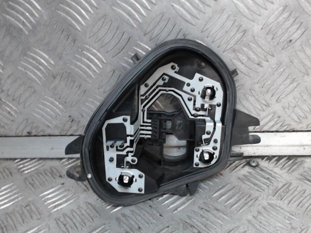 Base portalampade fanale posteriore destro PEUGEOT 208 1 PHASE 1  - 1