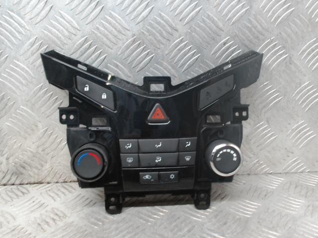 Commande chauffage CHEVROLET CRUZE PHASE 2  - 1