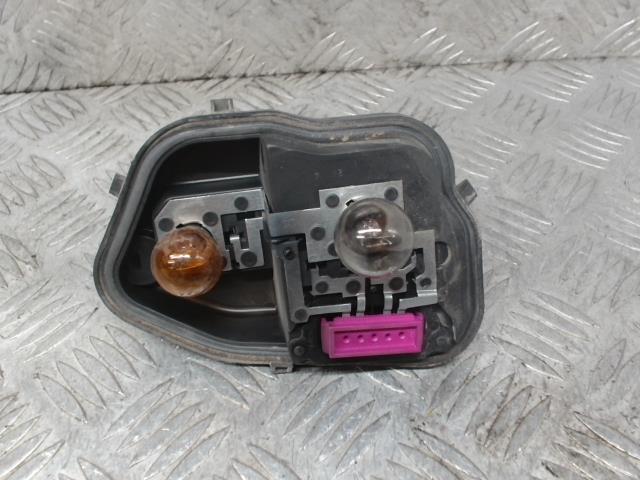Base portalampade fanale posteriore destro RENAULT MEGANE 3 PHASE 1  - 1