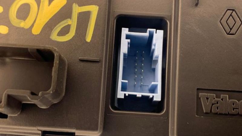 Commande chauffage RENAULT SCENIC 2 PHASE 2  - 1