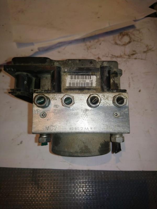 Bloc ABS (freins anti-blocage) RENAULT CLIO 3 PHASE 1 Diesel - 1