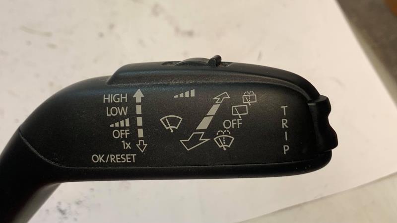 Commodo phare SEAT IBIZA 4 ST PHASE 2 BREAK Diesel - 1