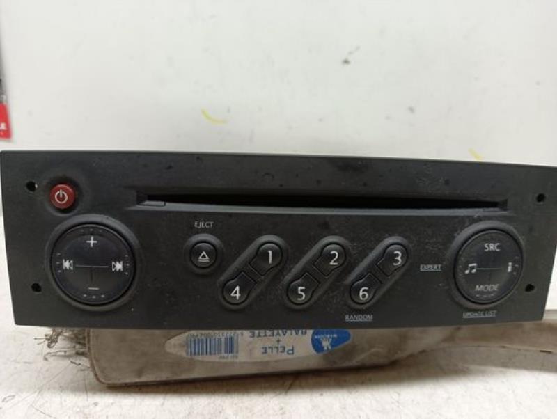 Autoradio d'origine RENAULT SCENIC 2 PHASE 1 Diesel - 1