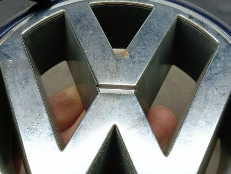 Calandre VOLKSWAGEN GOLF 4 Diesel - 1