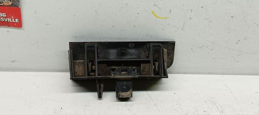 Bouton de coffre PEUGEOT 407 PHASE 1 BREAK Diesel - 1