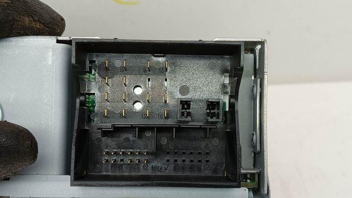 Autoradio d'origine RENAULT SCENIC 3 PHASE 1 Diesel - 1