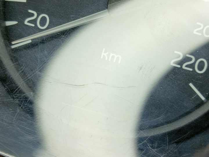 Compteur RENAULT CLIO 2 PHASE 2 Diesel - 1