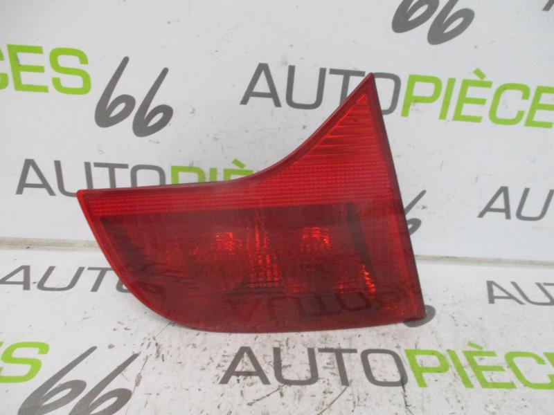 Feu arriere secondaire gauche (feux) AUDI A4 2 AVANT PHASE 2 BREAK Diesel - 1