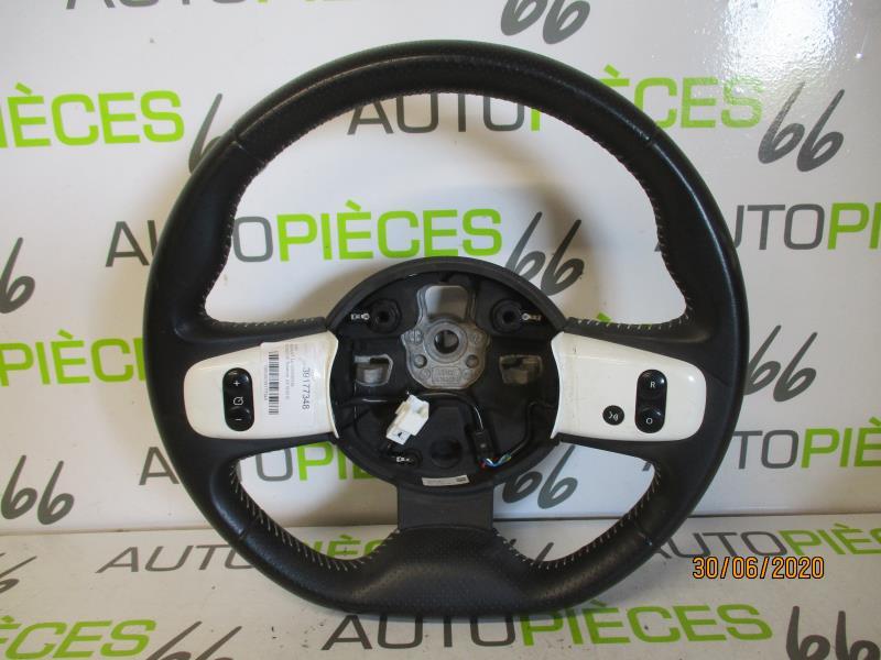Volant RENAULT TWINGO 3 Essence - 1